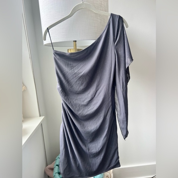 Superdown Sarahi Mini Dress - Picture 4 of 5